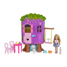 Carica l&#39;immagine nel visualizzatore di Gallery, Barbie-la Casa sull&#39;Albero di Chelsea-con Bambola Inclusa-Due Piani e... - Ilgrandebazar